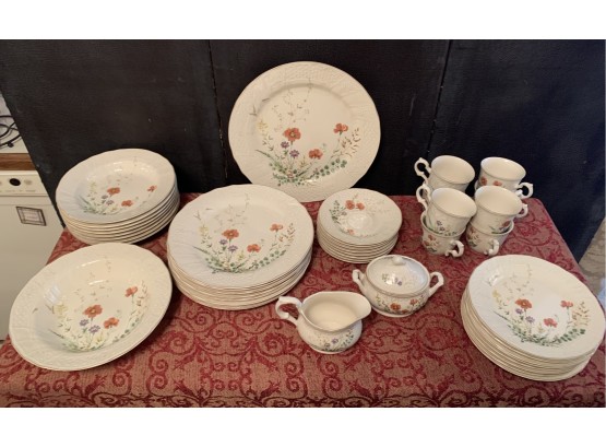 Mikasa Fine Ivory Margaux D1006 Set For Eight Including Serving Plate, Bowl, Cream & Sugar