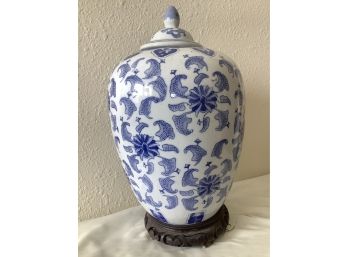 Blue And White Chine Vase With Removable Wood Base