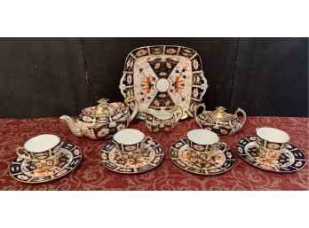 Immaculate Royal Crown Derby Traditional Imari Pattern 2451 Hand Painted Four Person Complete Tea Set
