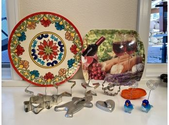 Lot Of Plastic Party Serving Trays, Cookie Cutters And Glass Bird Displays