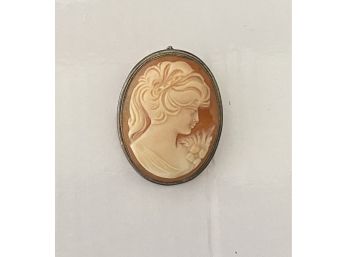 Beautiful Antique Shell Carved Cameo Pendant Brooch Featuring Portrait Of A Woman