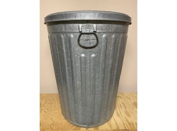 1 Galvanized Trash Can W/lid