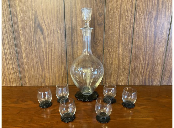 Vintage Glasses And Black Scalloped Base Decanter With 6 Matching Glasses