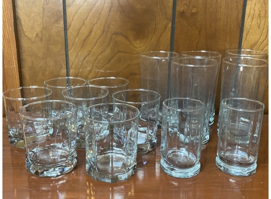 Great Grouping Of Anchor Hocking Complementary Glassware Pieces