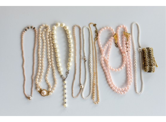 Great Grouping Of Vintage Costume Faux Pearl Necklaces