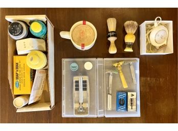 Large Collection Of Vintage Shaving Items