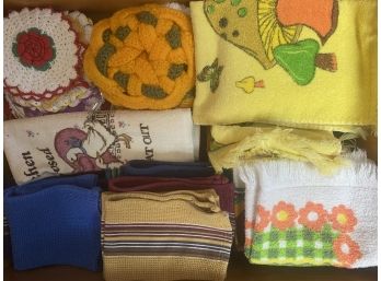 Huge Grouping Of Vintage Towels Including Trippy Mushroom Towel Also Includes Crochet Trivets