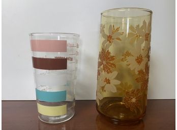 Mid Century Pair Of Glasses Including Amber Floral Glass & Frigidaire/anchor Hocking Measuring Cup