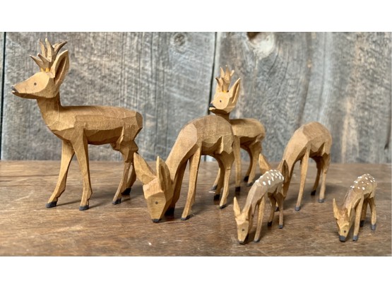 Wood Carved Mini Deer Lot