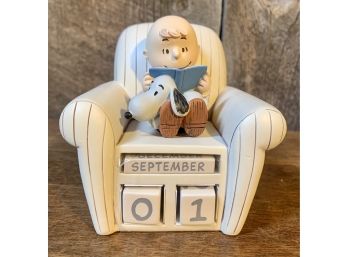 NEW! Charlie Brown In Chair Calendar