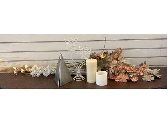 Decorative Autumn Decor W/ Candle Holder And Wind Chime