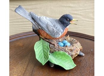 Lenox Robin And Nest Figurine (4 Inches Tall, Great Condition)