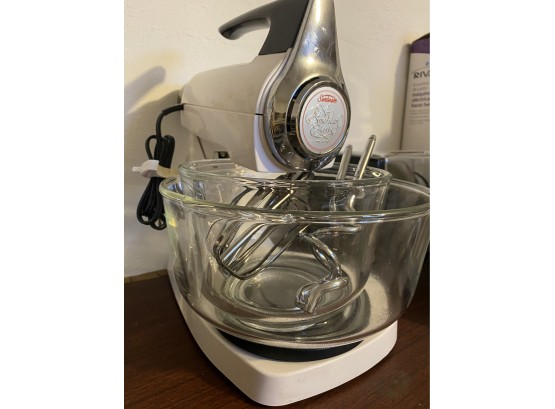 Sunbeam Deluxe Mixmaster With Attachments