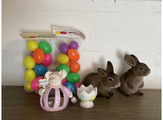 Great Grouping Of Easter Decor
