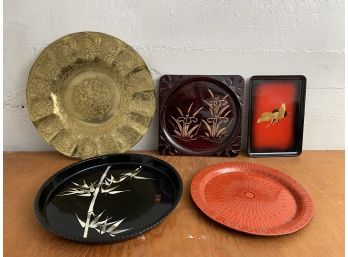 Collection Of Vintage Plastic And Metal Party Serving Trays