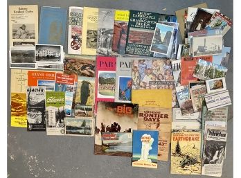 Large Collection Of Vintage Mid Century US Western States Road Maps Travel Guides And Postcards