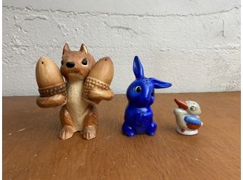 Adorable Vintage Animal Salt And Pepper Shakers