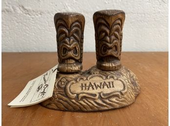 Vintage Treasure Craft Of Hawaii Salt And Pepper Shakers