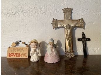 Small Grouping Of Religious Keepsakes And Crosses