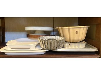 A Nice Collection Of Bakeware Including Bundt Pans, Dripping Trays And Porcelain Dishes
