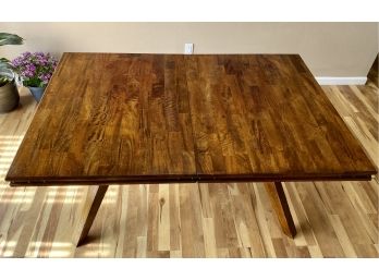 Heavy Wooden Dining Table From Hillsdale Furniture Co Made In Vietnam