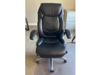 Office Chair By Wellness By Design With Mat For Carpet