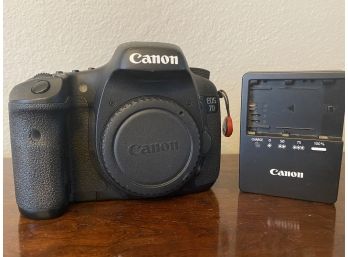 Canon EOS 7D Camera- NO Battery