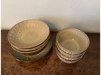 Laurie Gates Plate & Bowl Set- Incomplete
