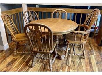 Vintage Wooden Round Table With 2 Leaves And 5 Chairs