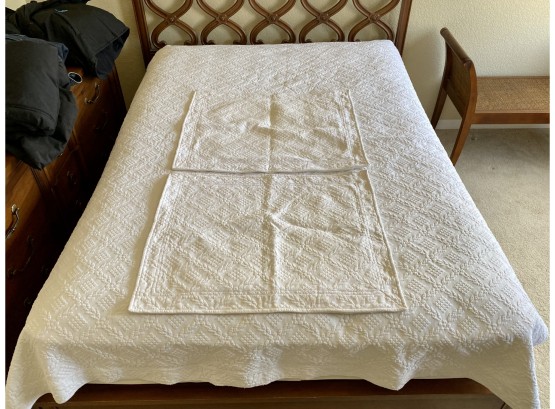 Coming Home Brand Cotton Bedspread And Shams