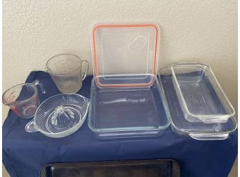 A Nice Collection Of Assorted Baking Pans And Dishes