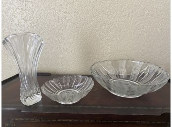 A Nice Grouping Of Home Decor Including Decorative Bowls And Vases