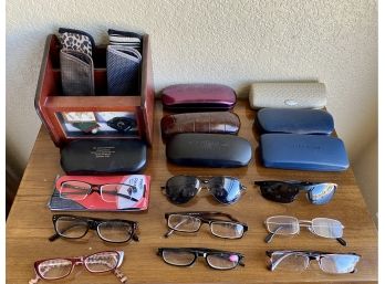 Grouping Of Eye Glasses And Cases