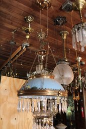 HANGING KEROSENE LAMP