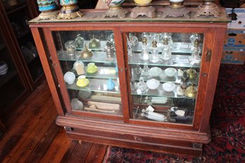 SMALL NARROW OAK BOOKCASE