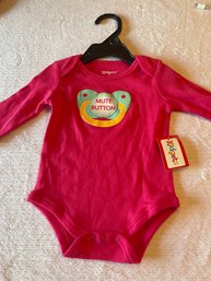 New - Size 0/3 Long Sleave Onesie / Mute Button