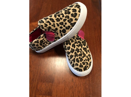 New/ Size 9 Toddler Girls Velcro Leopard Print Shoes