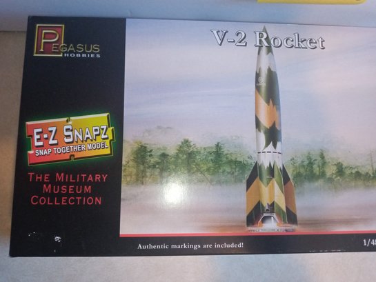 NIB V-2 Rocket Military Pegasus Model Kit 1/48 Scale Museum Collection