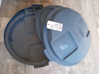 RUBBERMAID TRASH CAN COVERS LOT (4) BLUE 22' ROUND