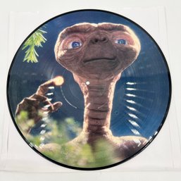 E.T.: THE EXTRA-TERRESTRIAL: COLLECTOR'S EDITION SOUNDTRACK - 1982 MCA Vinyl Record - Excellent