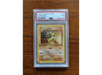 1999 Pokemon Card Fossil Sandslash #41 1st Edition - PSA 7