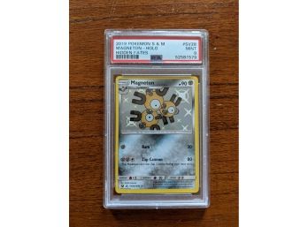 2019 Pokemon Card S&M Hidden Fates Magneton Holo Shiny #SV28 - PSA 9