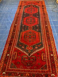 Hand Knoted Persian Hamedan Tug 9x3.5 Ft.  #1434