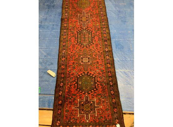 Hand Knotted Persian Heriz Runner Rug 138'x96'.   #4173