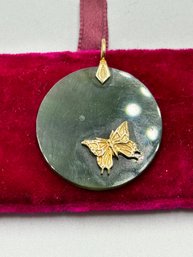 Vintage 14 Kt Gold Jade Pendant