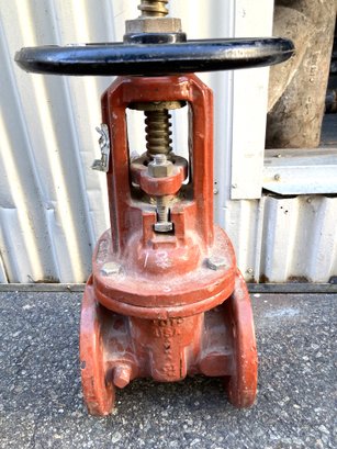 Kennedy High Pressure Gate Valve 8' Long 3' Wide Pipe Opening