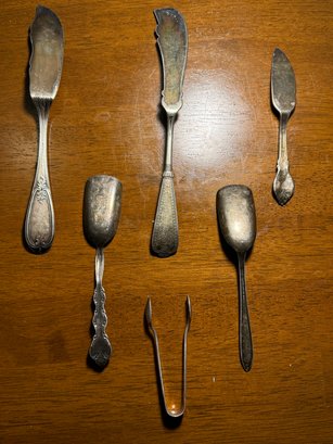 6 Vintage Pieces Spreaders With  Tongs 1847. Rogers Bros