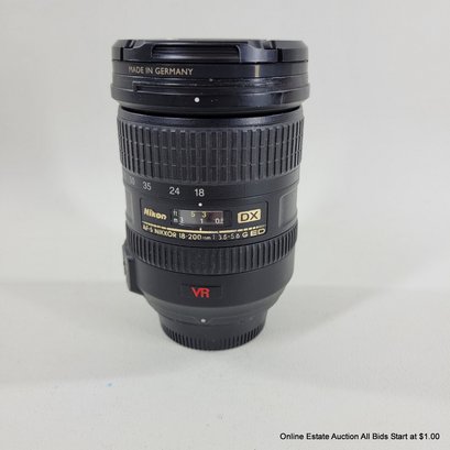 Nikon AF-S Nikkor 18-200mm 1:3.5 - 5.6 VR Lens