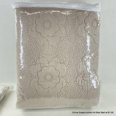 Garnet Hill Queen Gardenia Dune Quilt And Linen Cotton Blend Flat Sheet In Original Packaging