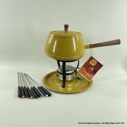Vintage Fondue Pot And And Forks From Planters, With Original Recipe Booklet